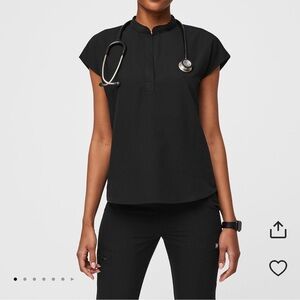 Figs Rafaela oversized scrub top size xs
